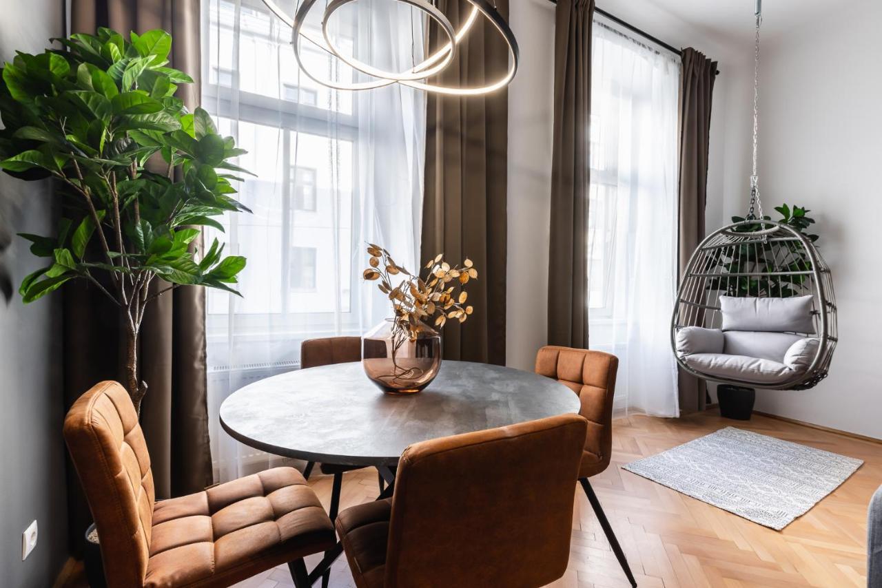 Classy And Elegant Apartments In A Calm Area Wien Eksteriør billede